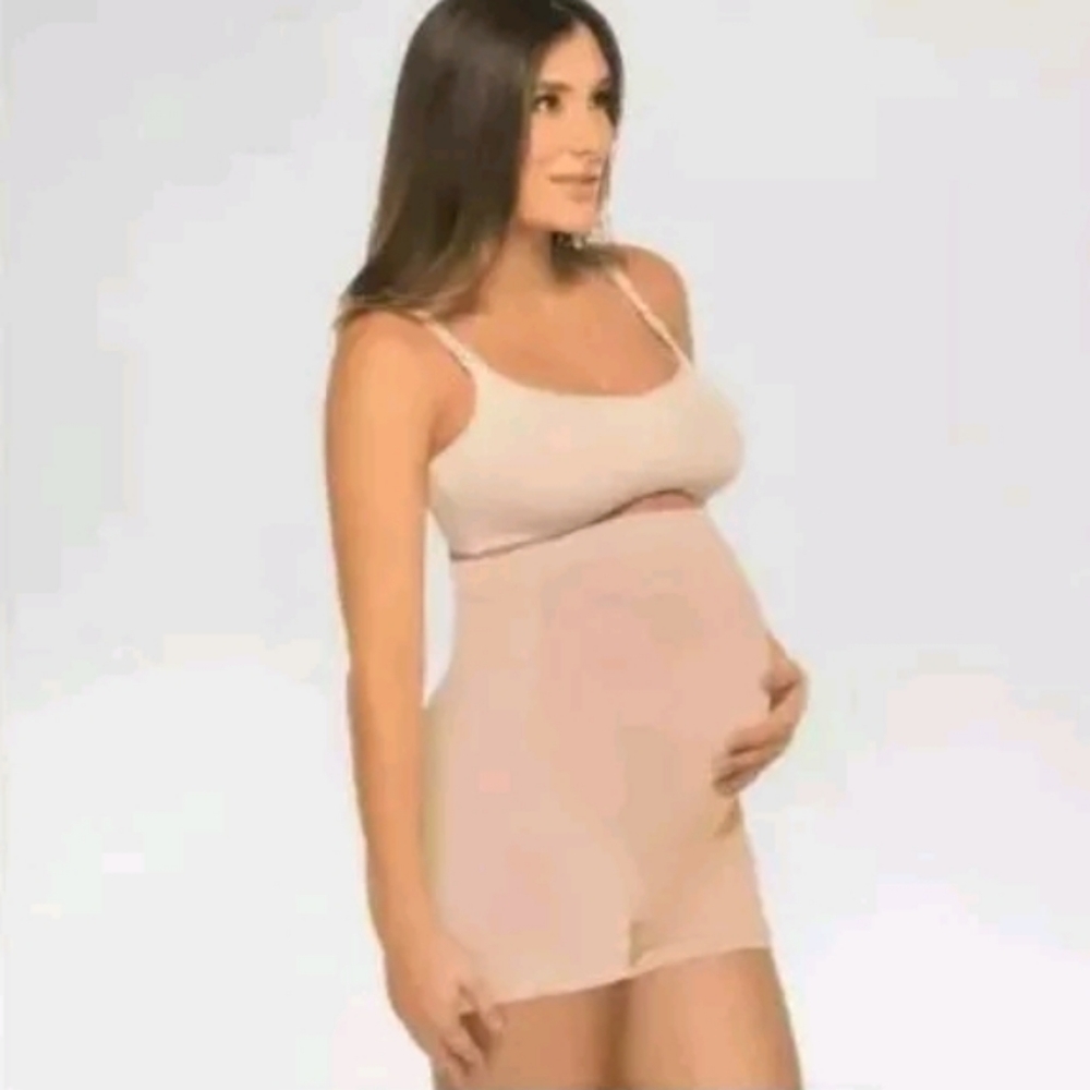 Annette Women's Soft & Seamless Pregnancy shorts